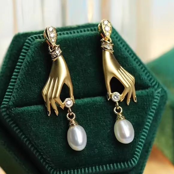 Victorian Golden Hand Baroque Pearl Drop Earrings - Picture 3 of 8